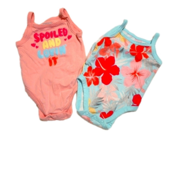 GARNAMIALS onsies. 0-3 months. Pink and teal. Both for 6 or 2 each - Picture 2 of 4